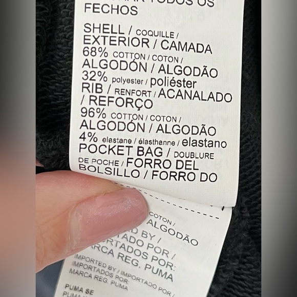 Puma Classics Women's T7 Track
Jacket size M - Picture 10 of 13